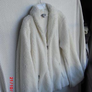 Gaiam Large Poofy jacket